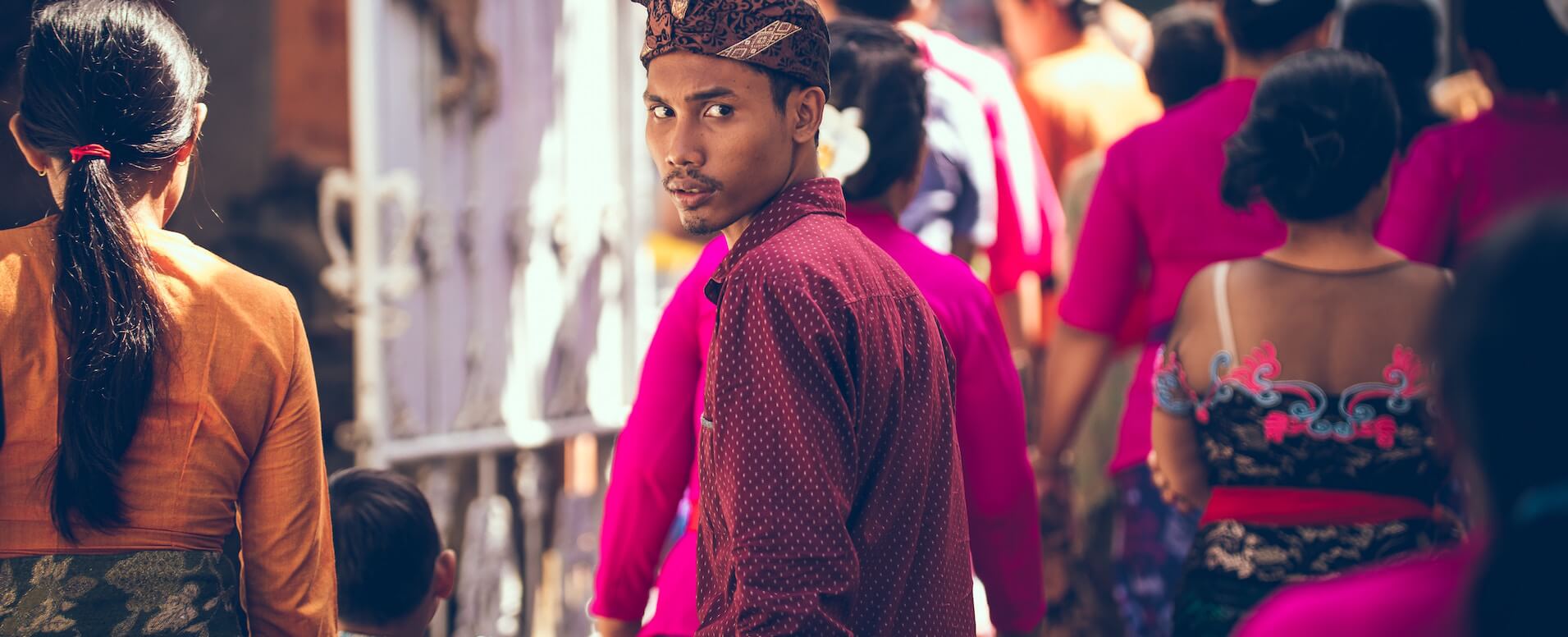 Zoom sur la tenue vestimentaire - Indonésie