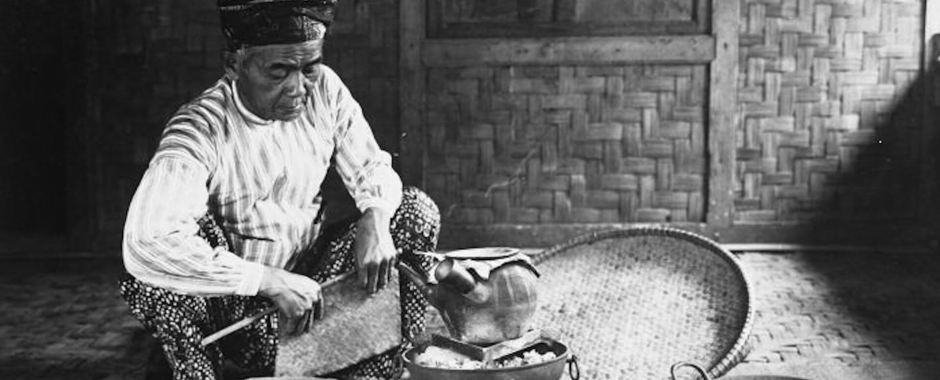 Les Dukuns - Sorciers guérisseurs - Indonésie