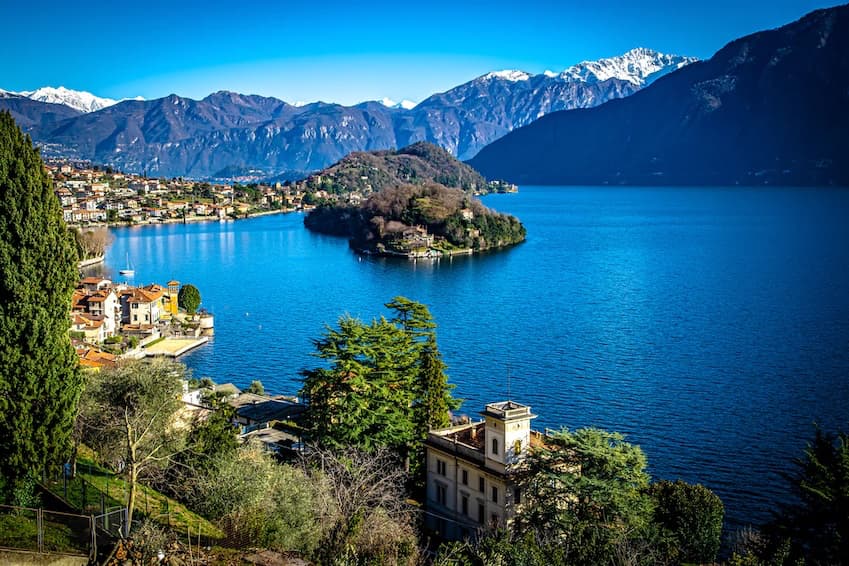 Préparezvous à découvrir les plus beaux lacs d'Italie Villanovo