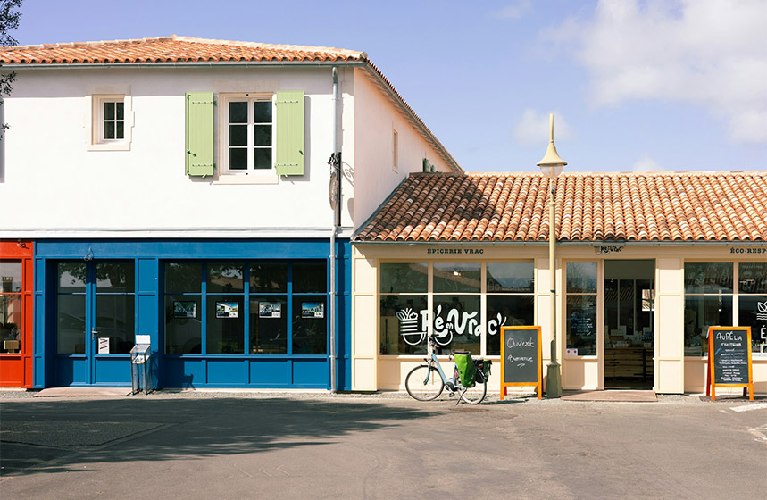 Shopping et gastronomie dans les marchés locaux de l'Île de Ré