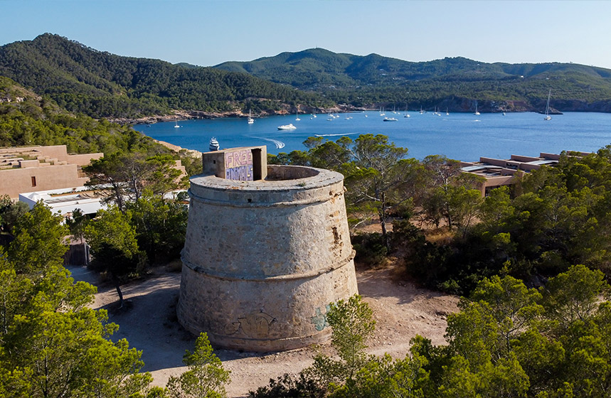 Portinatx : Un village incontournable dans le nord de l'île