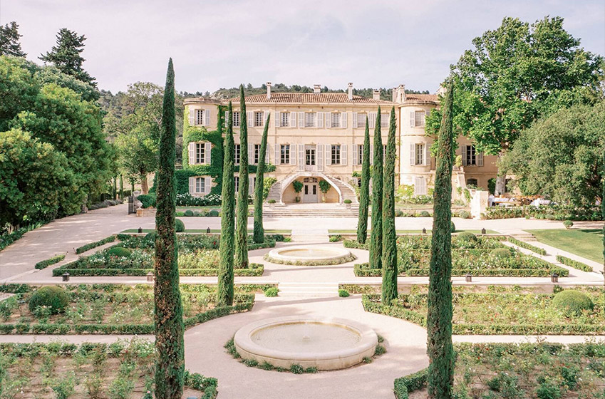 Étoiles et saveurs : Évasion gastronomique en Provence