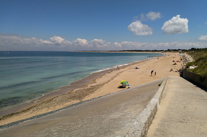 Les plus belles plages accessibles en catamaran