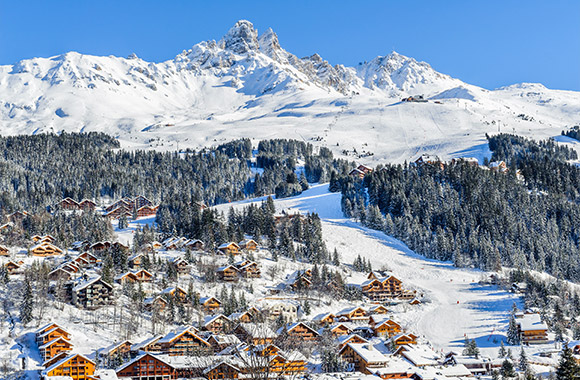 Le charme de la Savoie avec ses chalets en altitude à Méribel-Mottaret, Les Allues,...