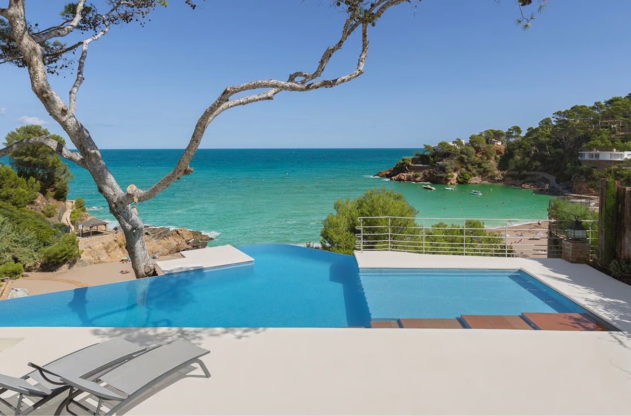 Villa Belatta, Espagne : accès direct aux plages de la Costa Brava