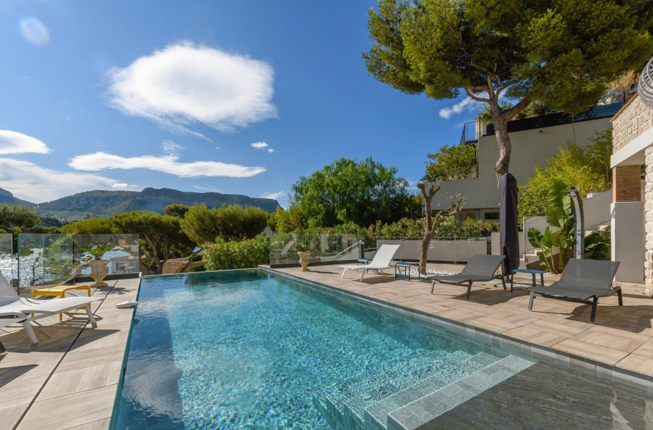 Villa Ally à Cassis : location d'une maison unique en bord de mer