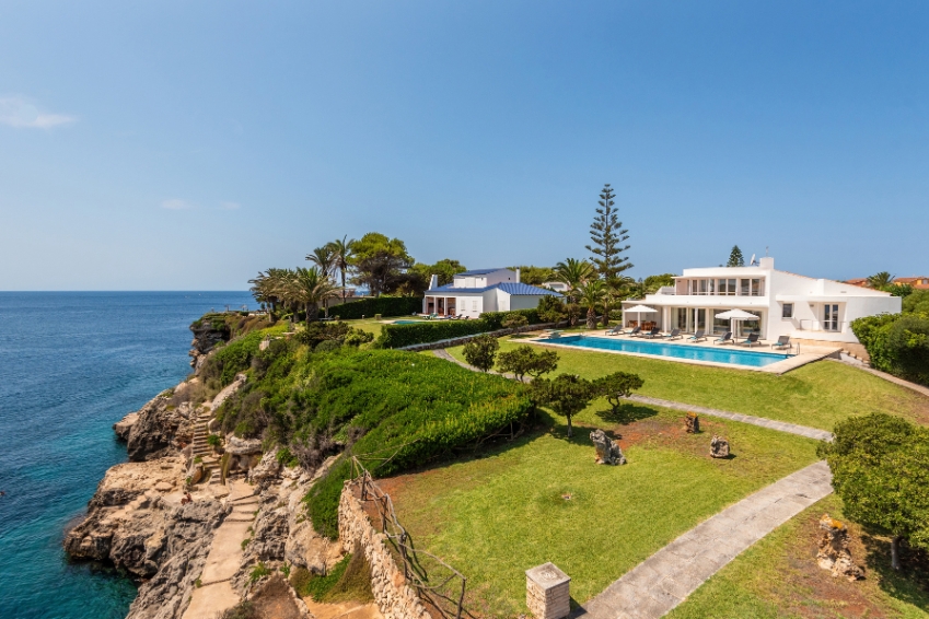 Villa Rocamar à Minorque : piscine sur la côte de Ciutadella