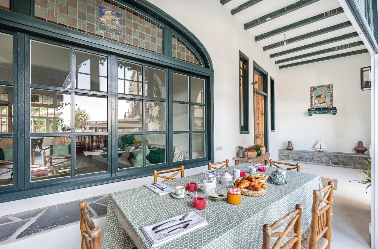 Villa Velleda : location des années 1920 en bord de mer à Cadaqués