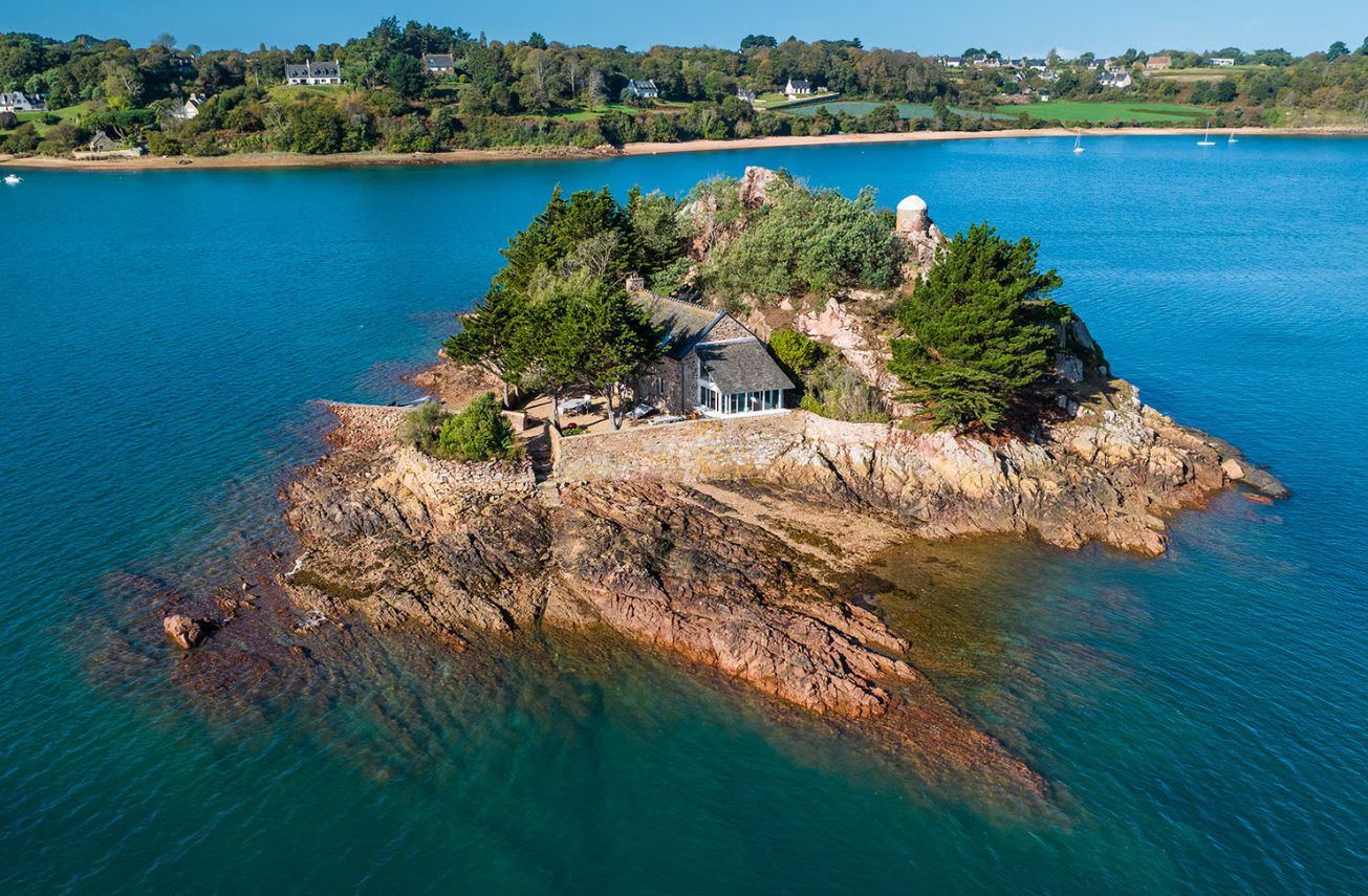 Kalon : l'une des plus belles demeures de Bretagne sur une île privée