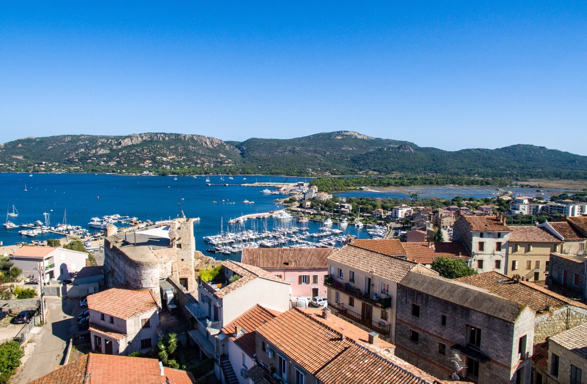 Vacances de luxe à Porto-Vecchio : le meilleur de la Corse-du-Sud