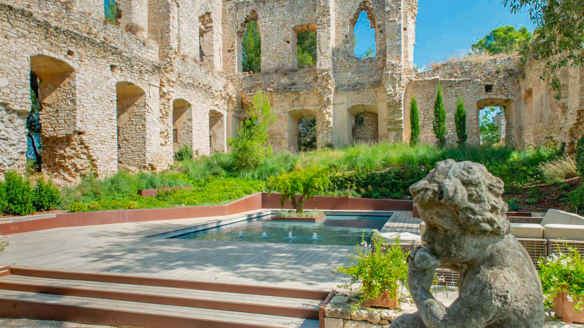 provence chateau de grimaldi 13762197585fa46709d987d1