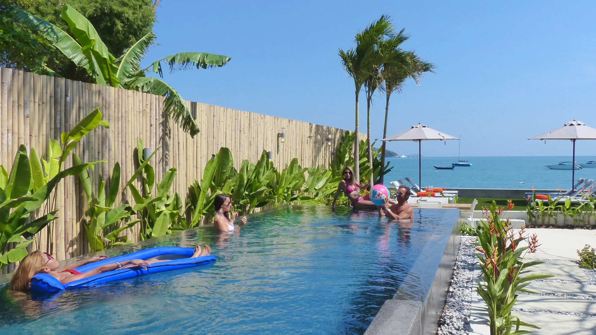 The Beach House Villa Mieten In Phuket Bucht Von Ao Yon Villanovo