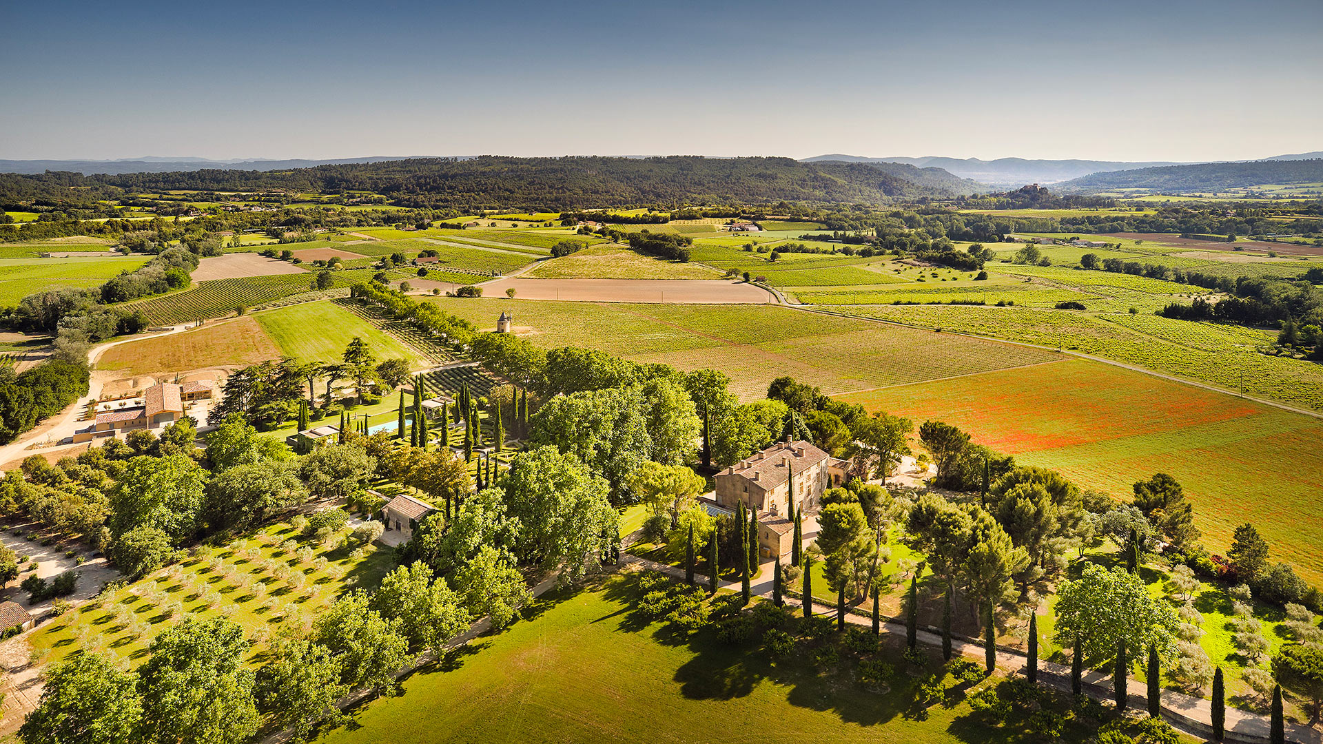 Villa Château de Lusannes, Location à Provence