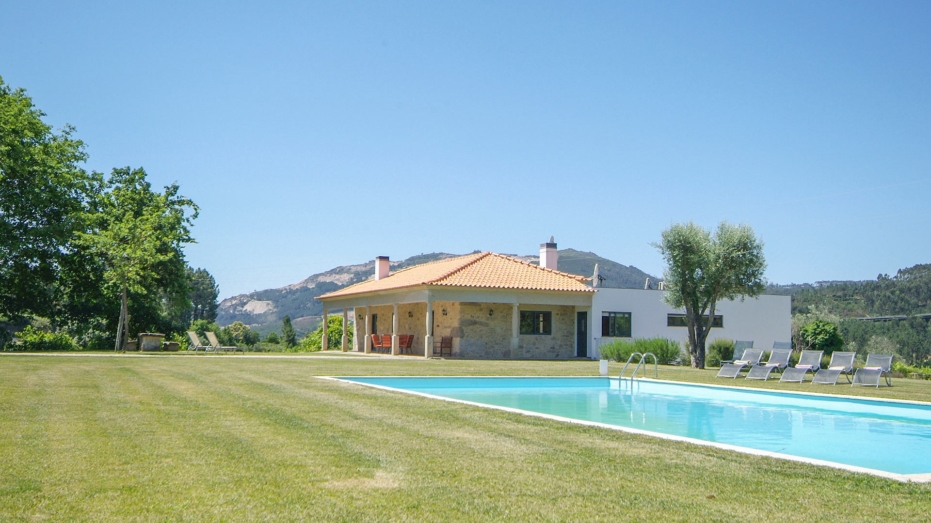 Villa Quinta Agriboa, Location à Porto et le Nord