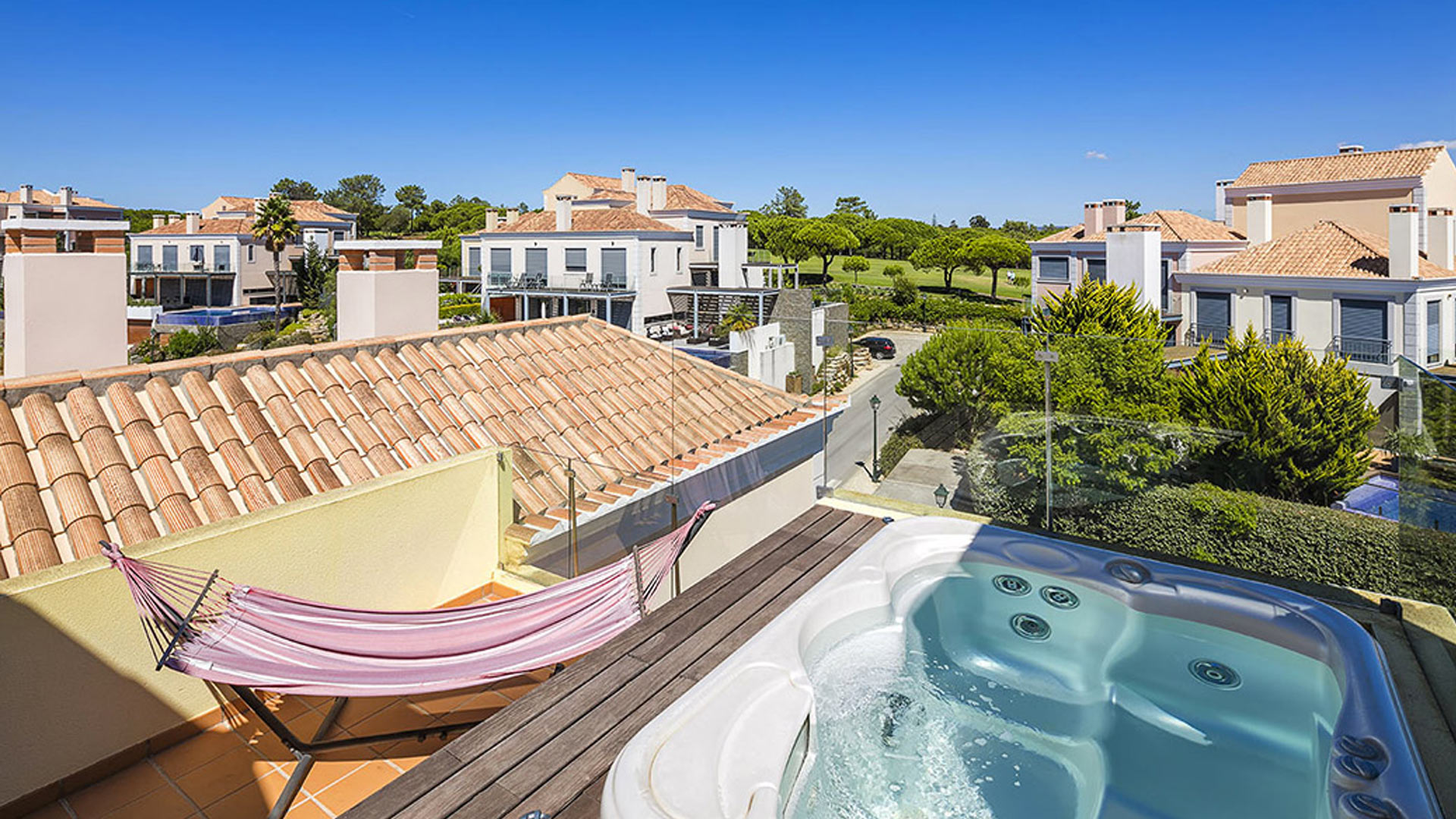 Villa Azur, Location à Algarve