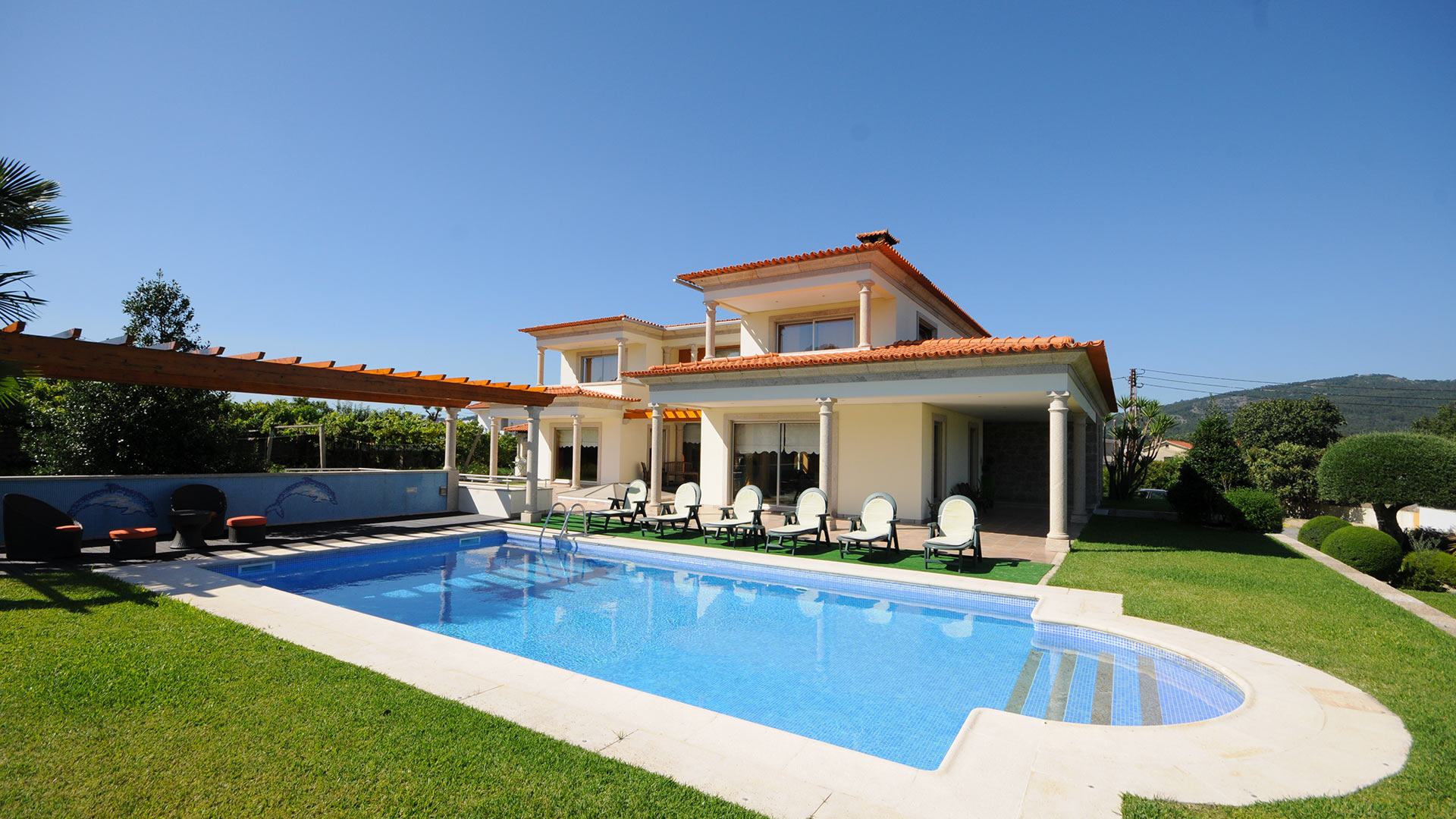 Villa Villa Ravira, Location à Porto et le Nord