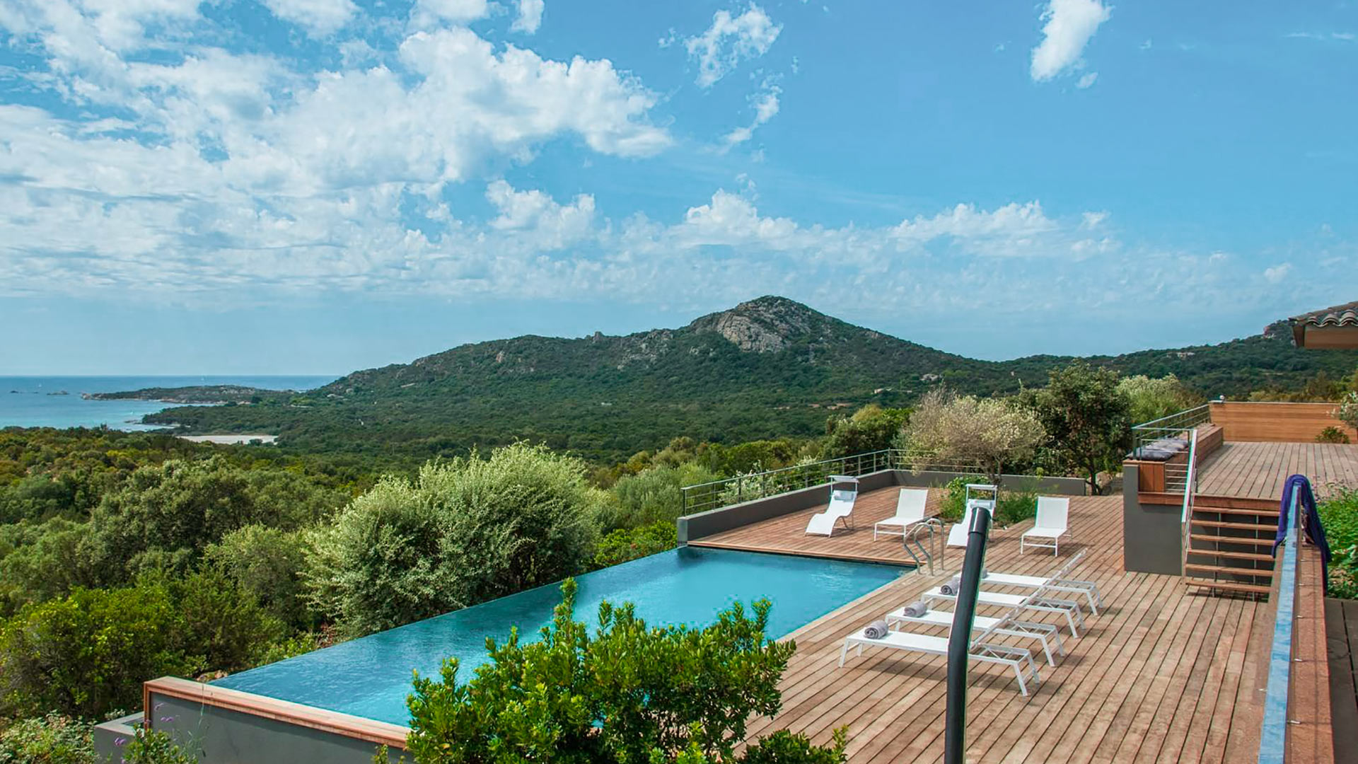 Villa Villa Tullia, Location à Corse
