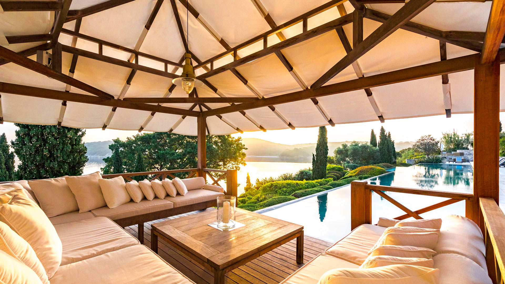 Villa Villa Omega, Location à Mer Ionienne