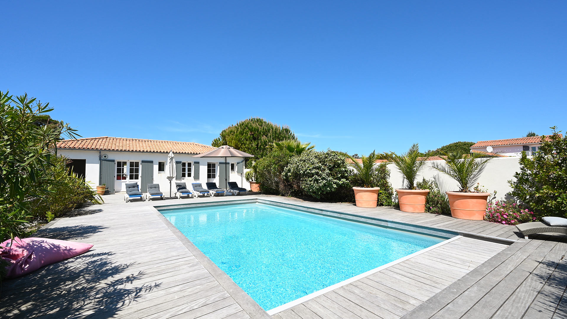 Villa Alméria - Villa à louer à Île de Ré, Sainte Marie de Ré | Villanovo